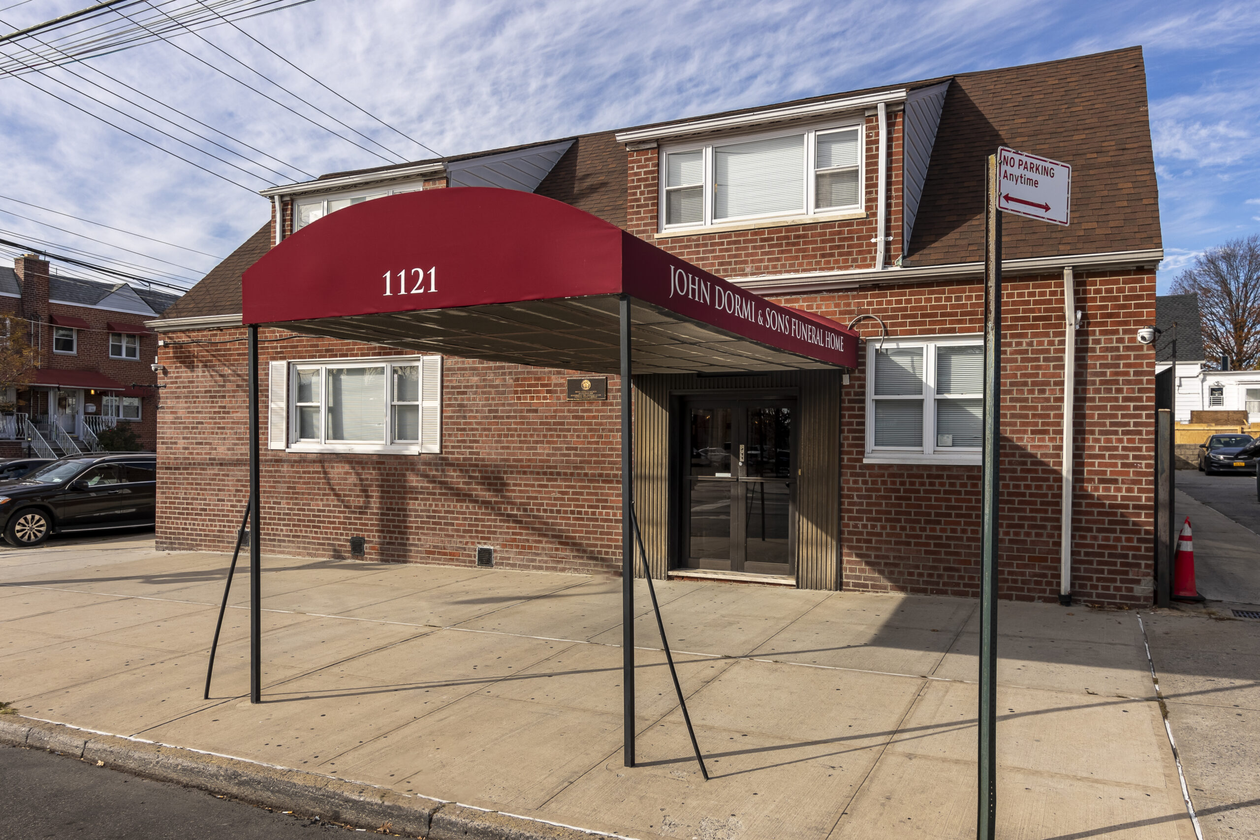 Exterior view of our funeral home location